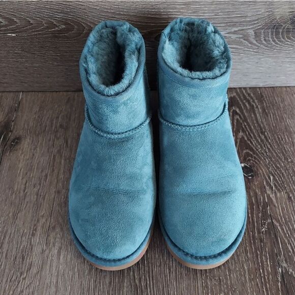 UGG Classic Mini II Boot Size 6 - Picture 3 of 11